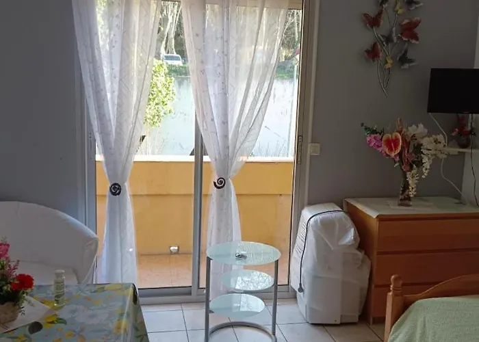 Christiane Cere Appartement Amélie-les-Bains-Palalda